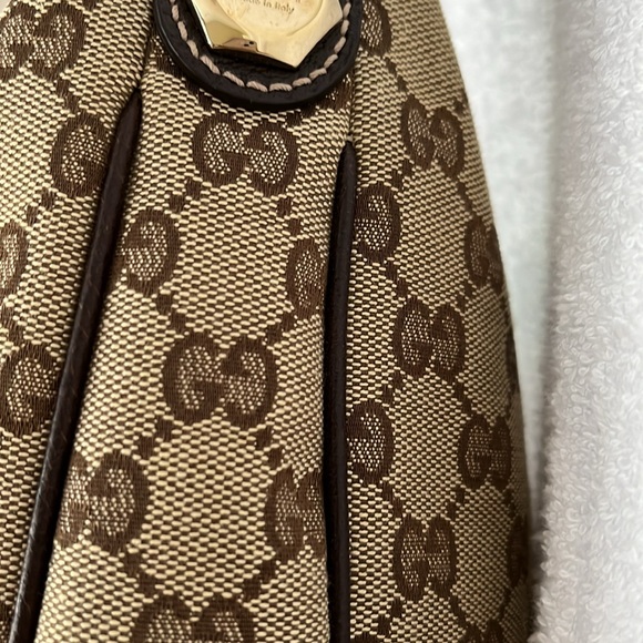 Authentic Gucci monogram hobo bag in perfect condition like brand new - Picture 4 of 16